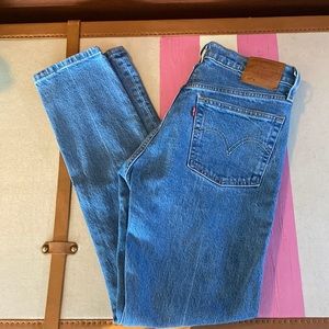 Levi 501 skinny size 27x30
